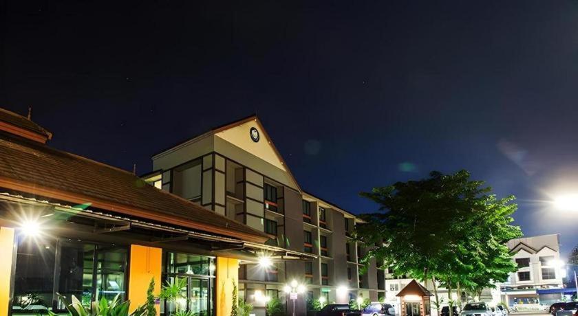 B2 Chiang Rai Boutique & Budget Exterior photo